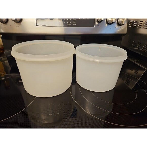 Set Of 2 Vintage Tupperware Round Sheer Canisters Containers #264-3 & #265-10 - Picture 2 of 11